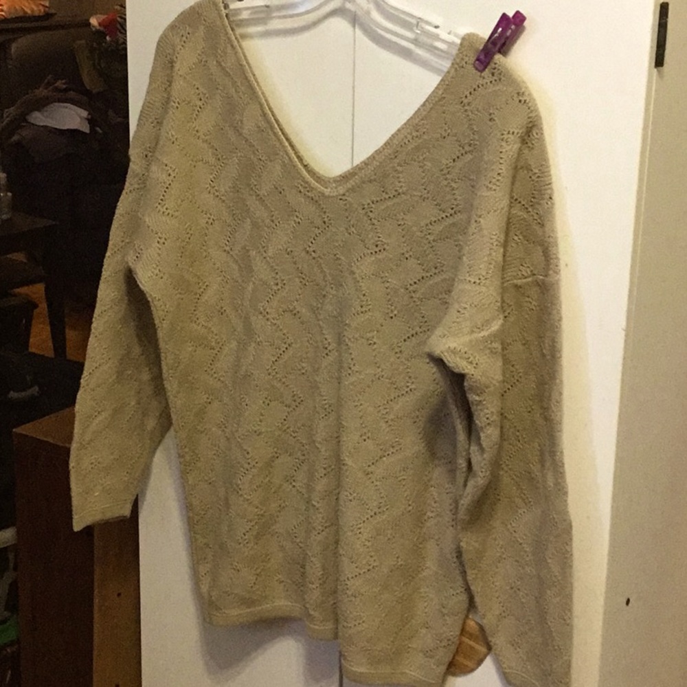 V neck sweater 5 for $20❤️